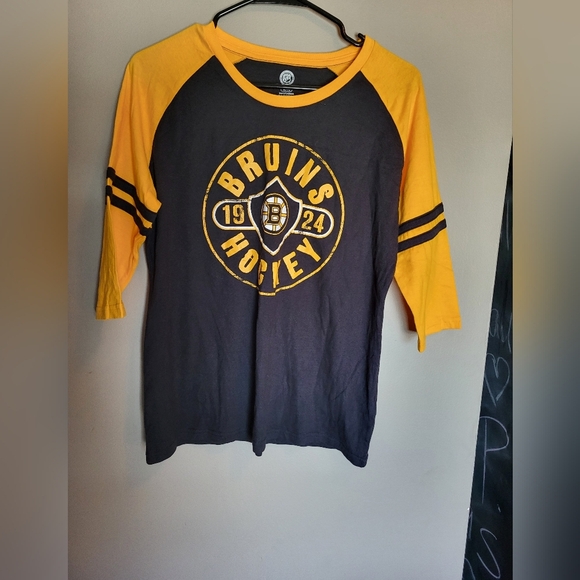 Boys NHL Apparel Hockey Boston Bruins Size XL - Picture 1 of 2